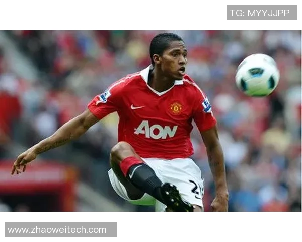 曼联1011赛季主场迎战瓦伦西亚精彩回顾与战术分析